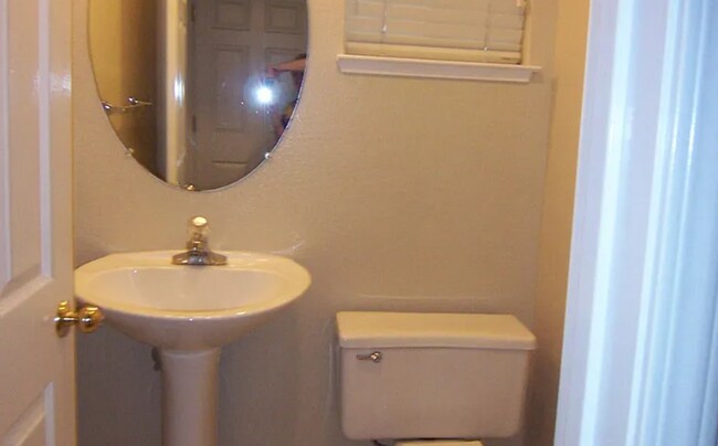 Foto del edificio - BEAUTIFUL THREE FLOOR 3BD/2.5BA HOME IN DANVILLE CA!!!!!