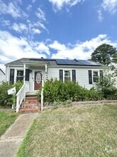 Building Photo - 809 Cambridge Ave