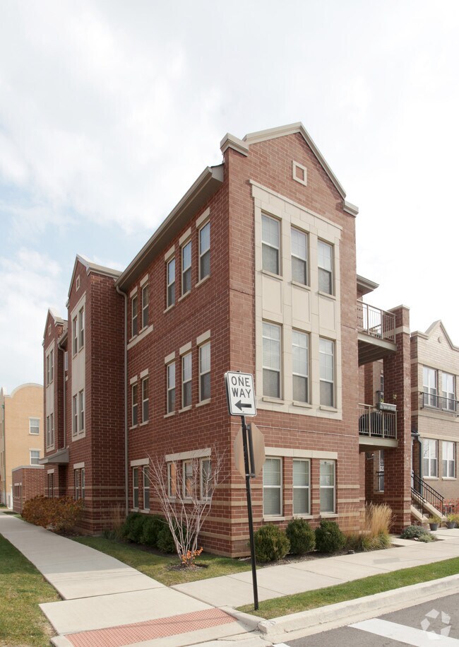 Park Boulevard Condominiums Apartments Chicago, IL