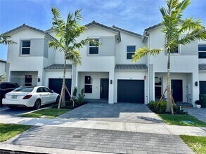 Building Photo - 114 SW 184th Pl
