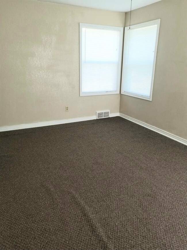Foto del edificio - 4912 E Morris St