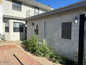 Building Photo - 3249 Isla Morada Dr