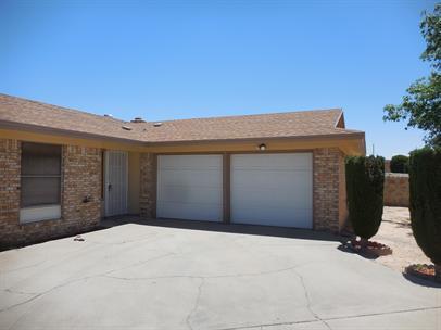 Building Photo - 3000 Hector Dr