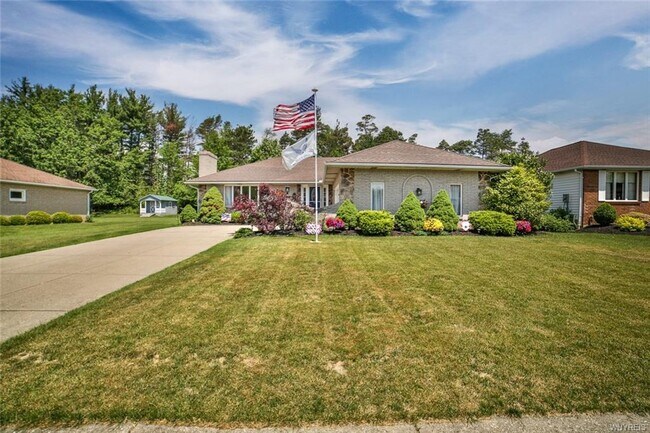 Building Photo - 27 Centennial Ct