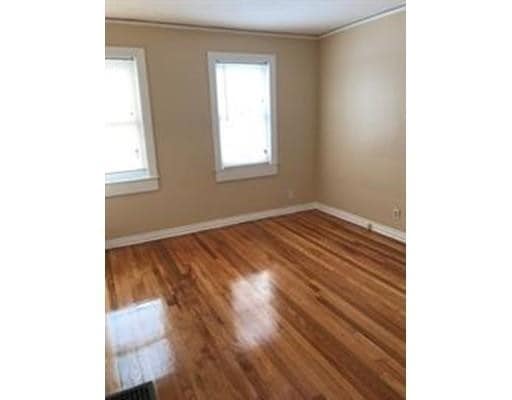 Building Photo - 38 Balfour Dr