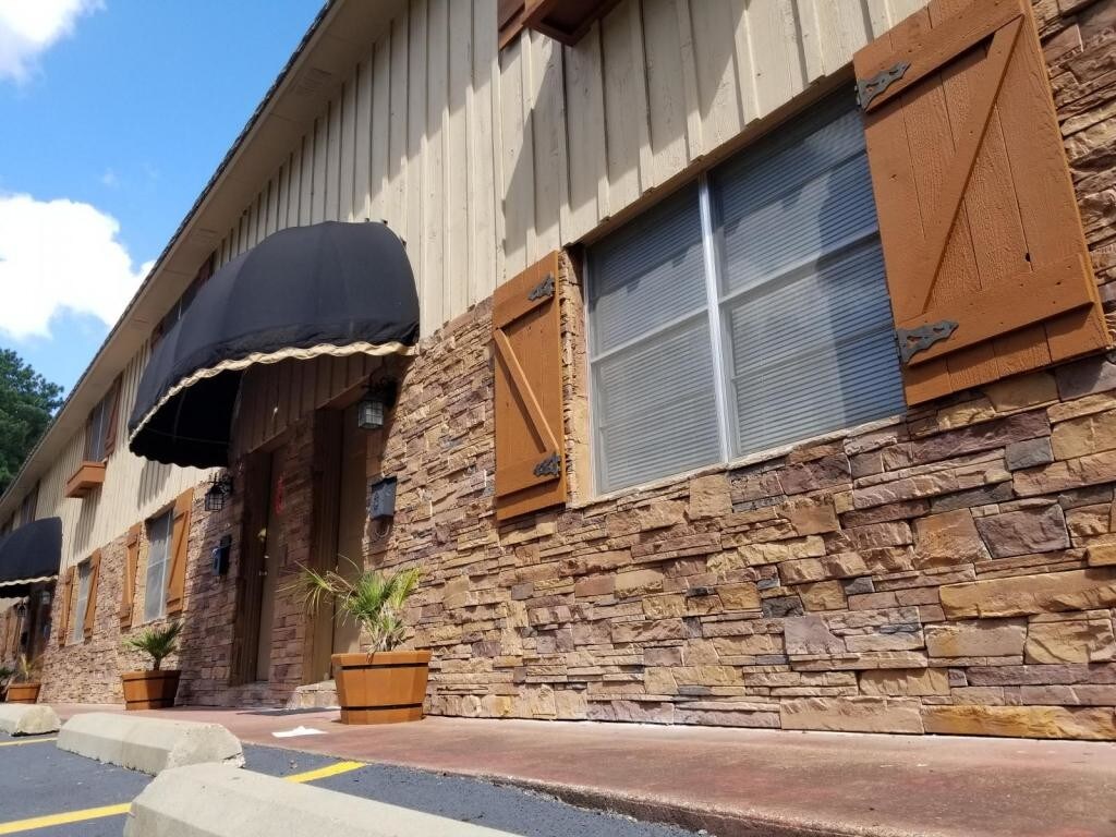 Foto del edificio - 329 E. Sixth St. #5