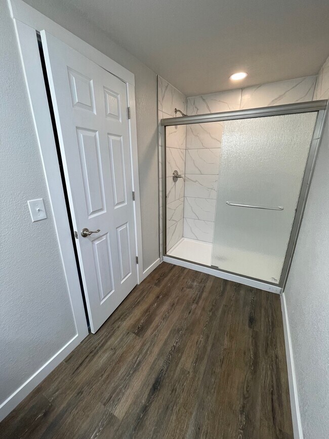 Foto del edificio - 16749 E 13th Ave