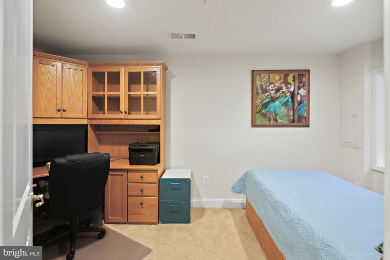 Foto principal - 7200 Dorchester Woods Ln