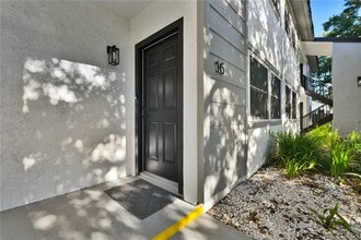 Building Photo - 3109 W Horatio St
