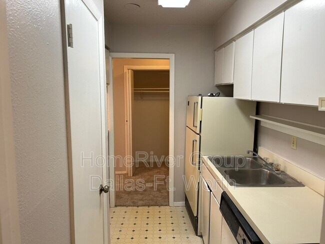 Foto del edificio - 2720 Reagan St