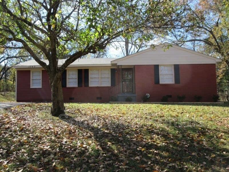 1743 Carlyle Ave, Memphis, TN 38127 House for Rent in Memphis, TN