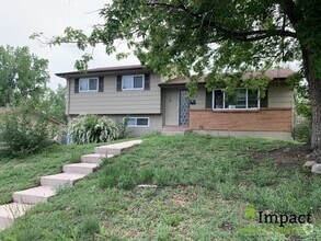 Building Photo - 2619 Weir Ave