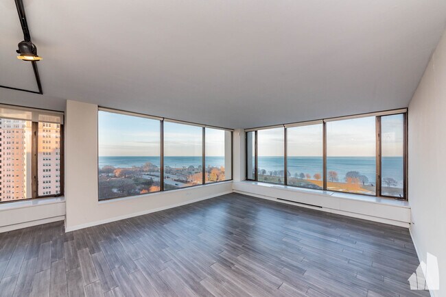 Foto del edificio - 5455 N Sheridan Rd