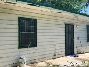 Building Photo - 862 Clower