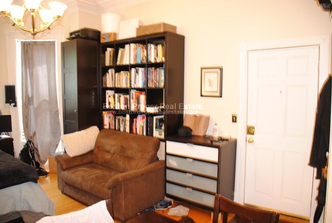 Foto del edificio - 387 Marlborough St