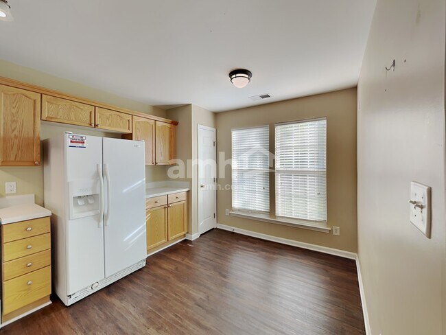 Building Photo - 13309 Salvo Dr