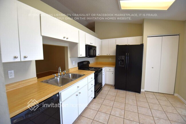Foto del edificio - 12536 Draw Dr