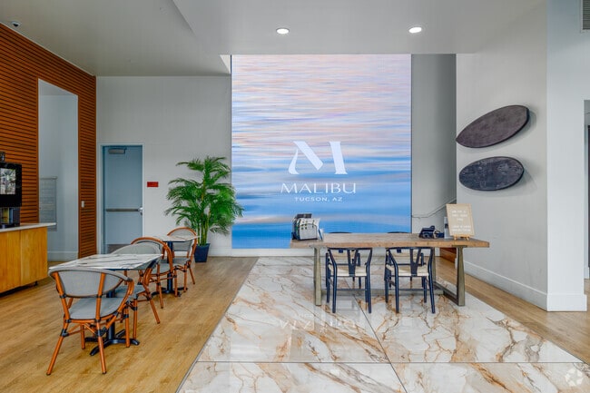 Photo - Malibu Apartments