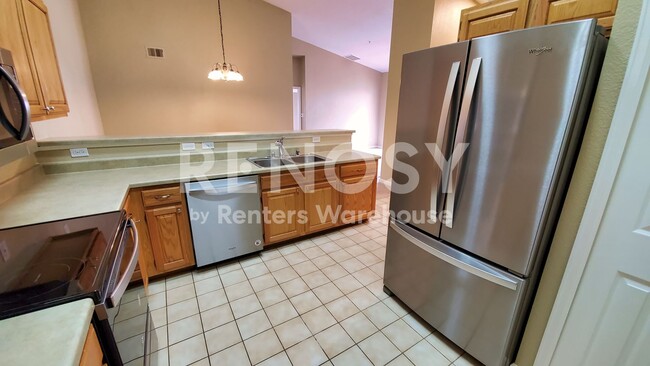 Building Photo - 12118 W Dorado Pl