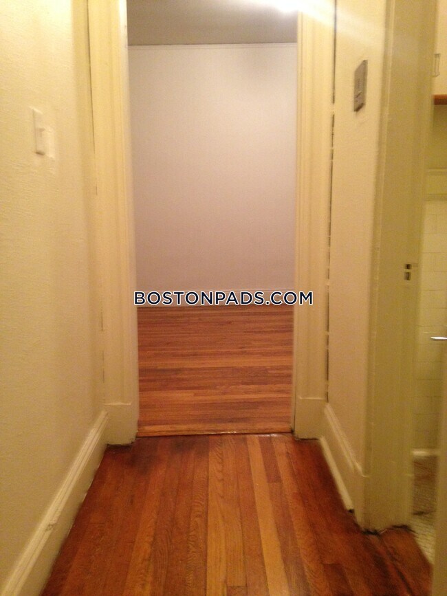 Foto del edificio - 1163 Boylston St
