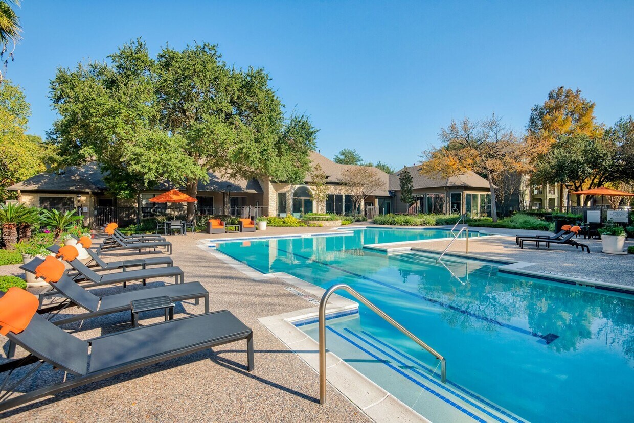 The Ambrose Apartments in Houston, TX