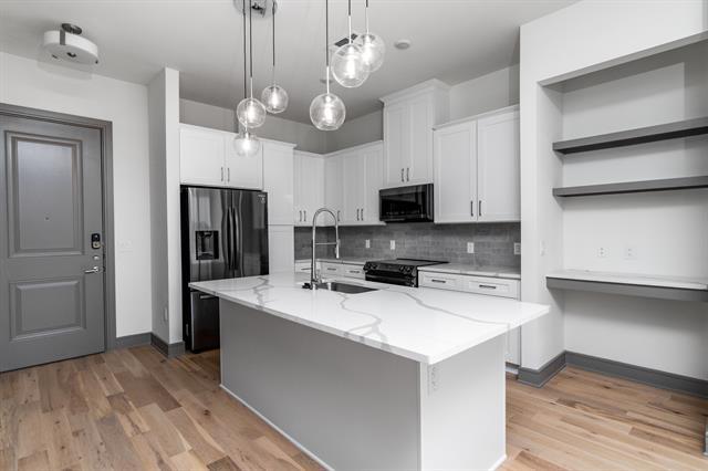 Foto del edificio - 2700 Old Denton Rd