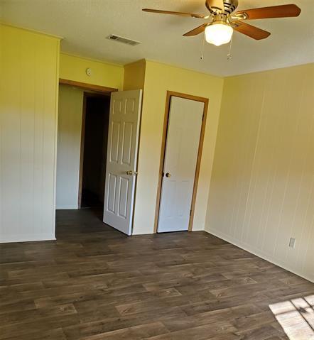 Building Photo - 7469 US-69