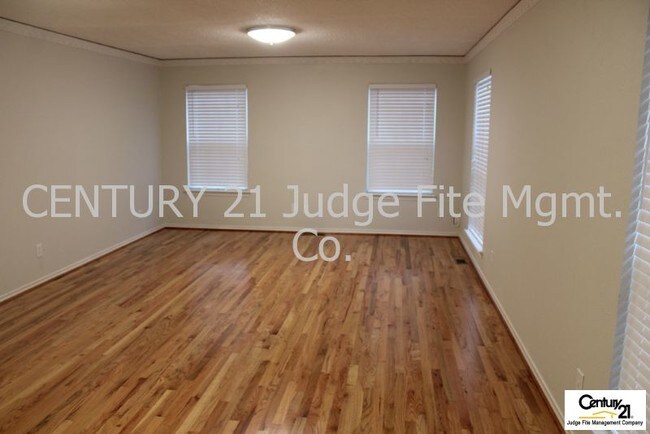Building Photo - 4209 N Cedar Circle Dr