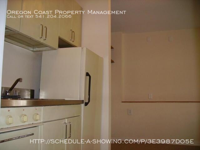 Foto del edificio - 1810 Harbor-Unit C