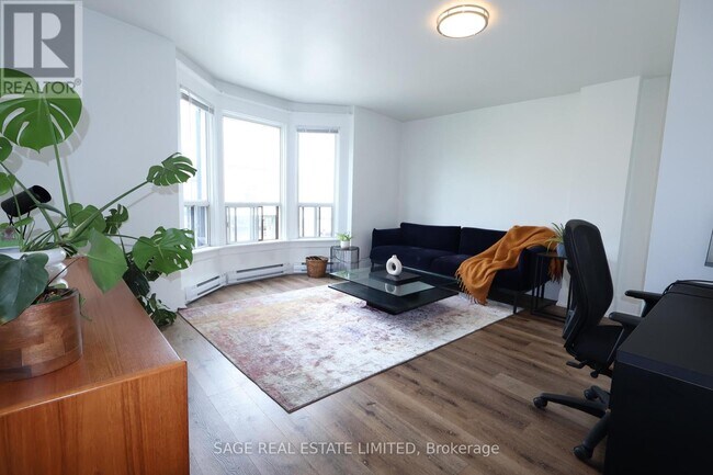 Photo du bâtiment - 1639 Dupont St