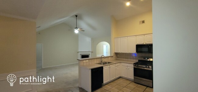Building Photo - 305 Limestone Place, Union City, GA, 30291