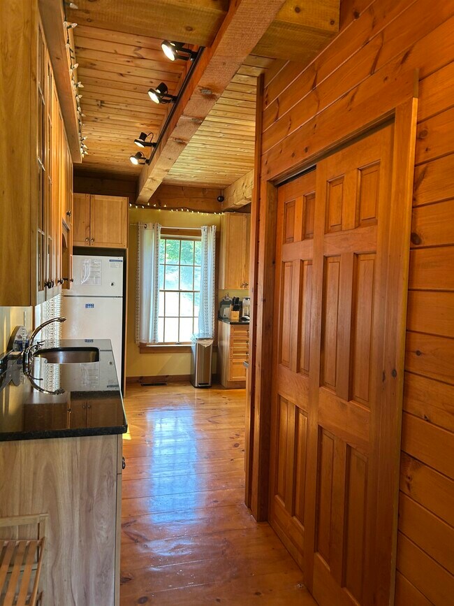 Foto del edificio - 1595 Healdville Rd