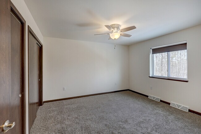 Foto del edificio - 4920 Annabelle Ct