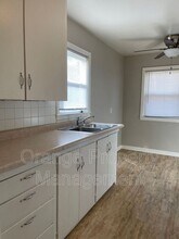 Building Photo - 820 N 46th St