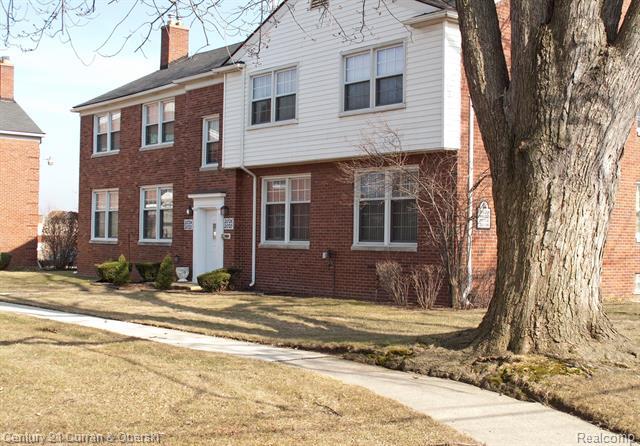 Primary Photo - 21724 Snow Ave