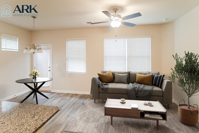 Building Photo - 2870 Saratoga Lake View