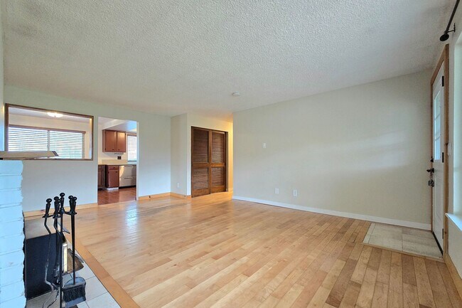 Foto del edificio - 3 Bedroom Home in Marysville - 1/2 off 1st Months Rent!