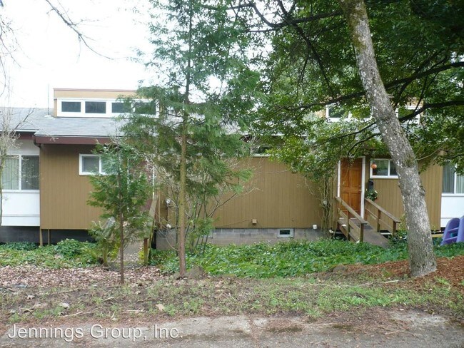 Building Photo - 3985 Willamette St