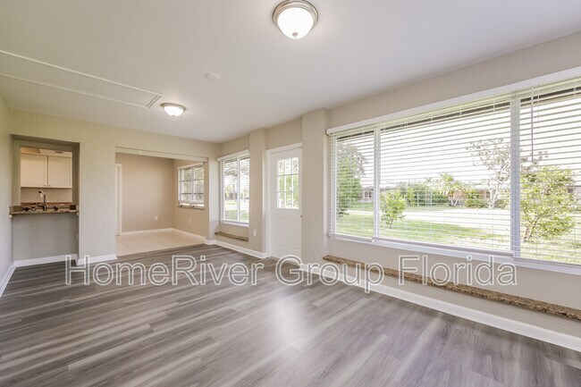Building Photo - 26060 Salonika Ln