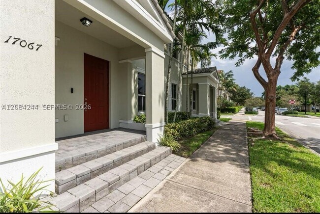 Foto del edificio - 17067 SW 93rd St
