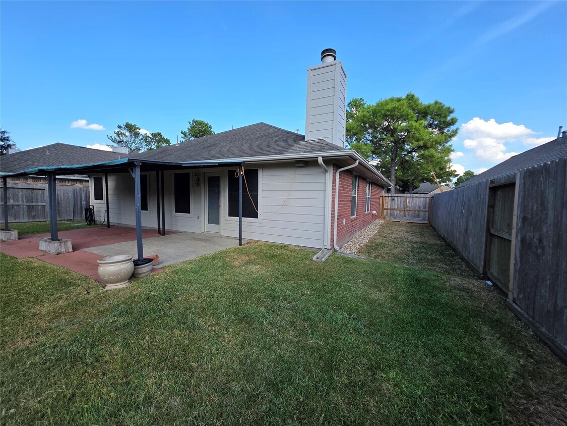 Primary Photo - 14925 Cypress Ridge Grove Ln