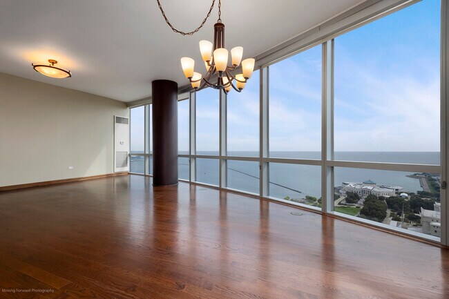Foto del edificio - 1211 S Prairie Ave