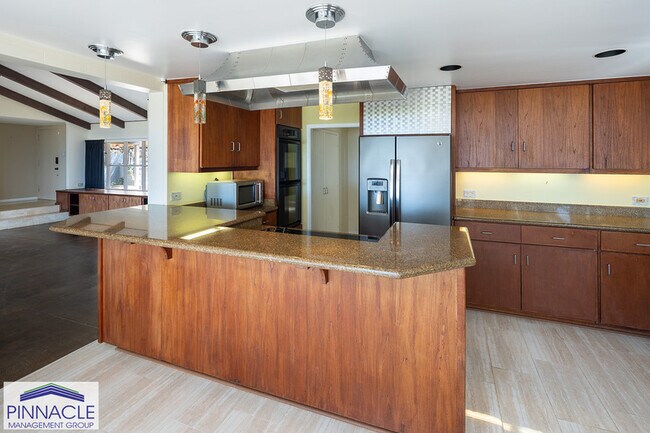 Foto del edificio - 5112 Maunalani Cir