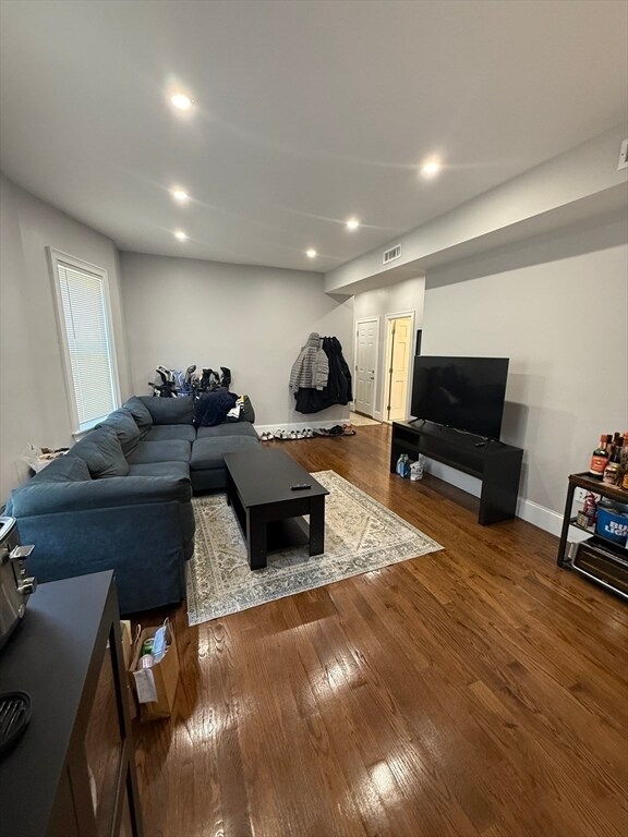 Foto del edificio - 21 Mount Vernon St