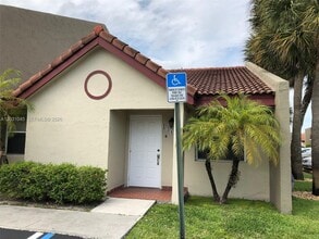 Building Photo - 6230 SW 129th Pl
