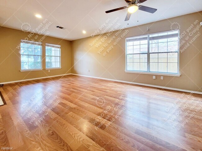 Foto del edificio - 4 br, 2.5 bath House - 505 Catumet Dr