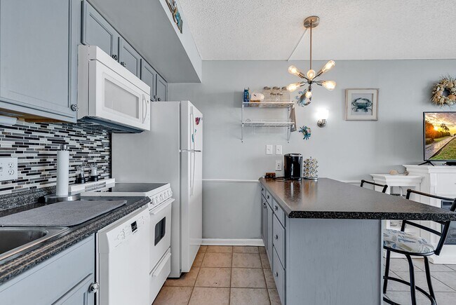 Foto del edificio - Winter Rental in Myrtle Beach! Unbeatable Ocean View! Perfect location! Beautifully clean!