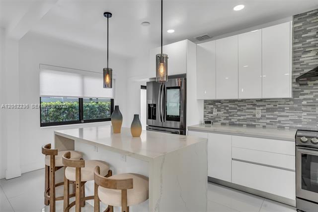 Foto del edificio - 2484 SW 25th St
