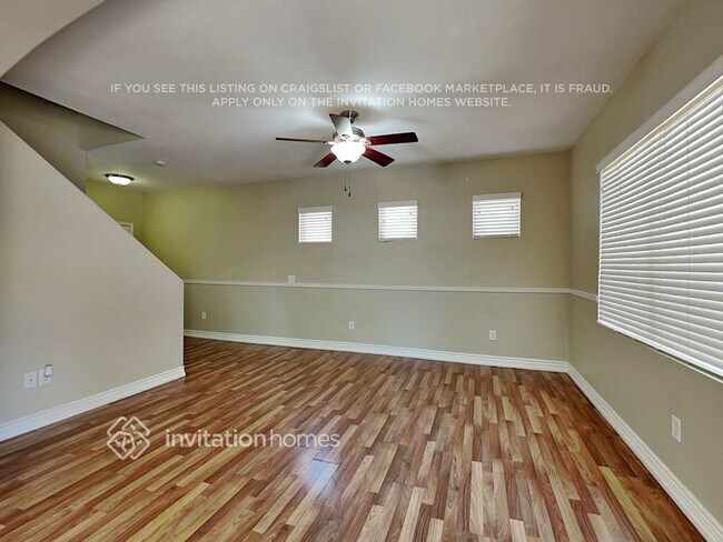 Foto del edificio - 10660 E Portobello Ave