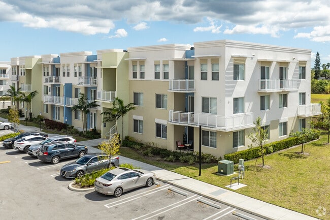 Building Photo - Solimar Apartment Homes